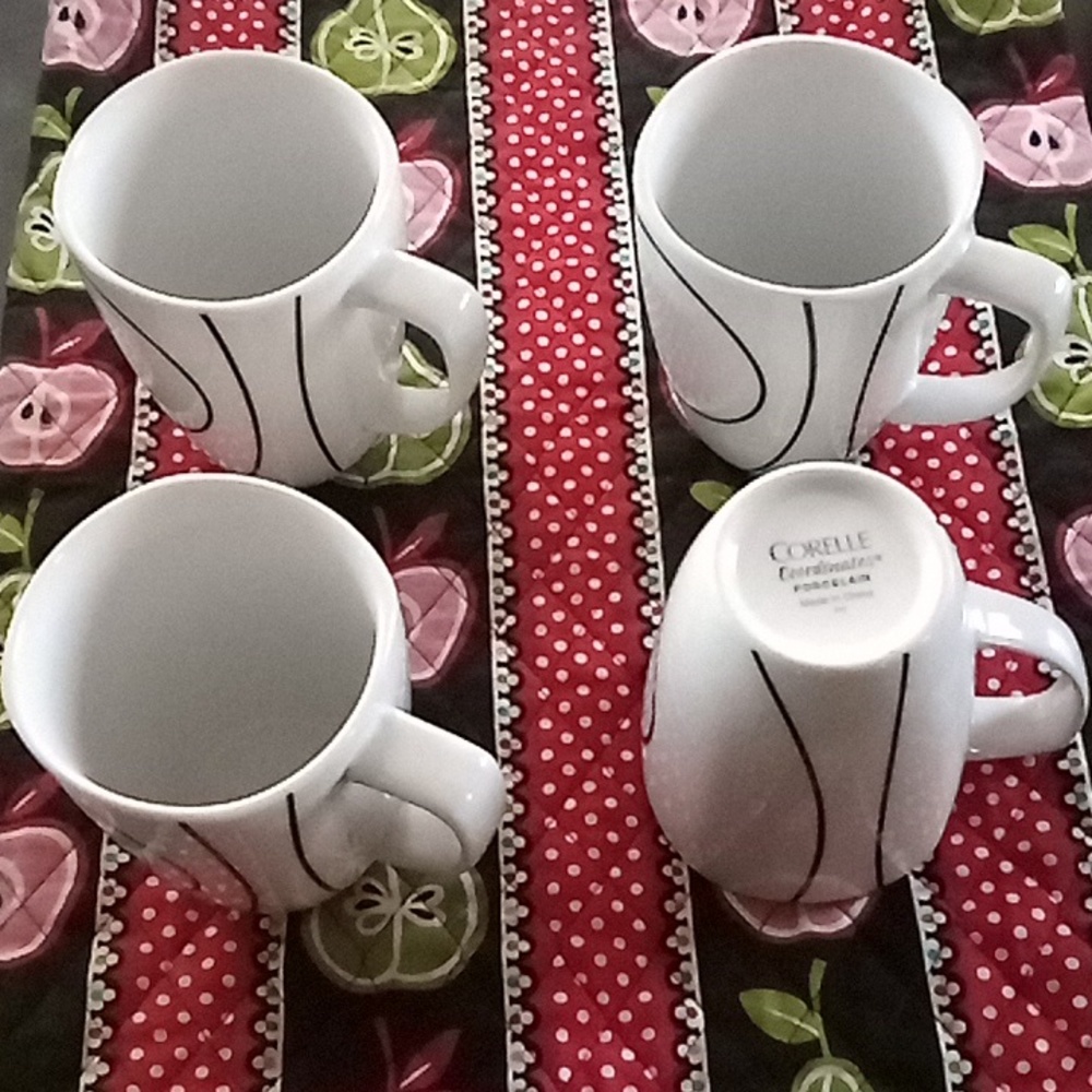 Retro Porcelain Corelle MCM Mugs ☕